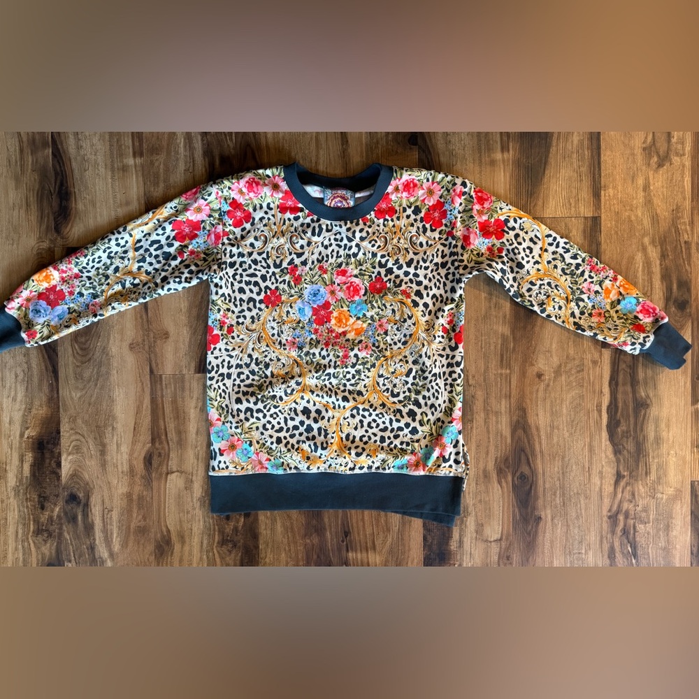 Johnny Was Oversized Sweatshirt XS Only Worn 2 Times